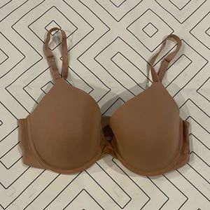 Victoria’s Secret Uplift Semi Demi Bra